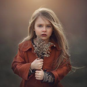 Meet your Posher, Annie